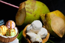 Coconut Ice Cream : नारळ पाणी तर नेहमीच पिता, आता बनवा शहाळ्याचं आईस्क्रीम! पाहा हेल्दी आणि टेस्टी रेसिपी..