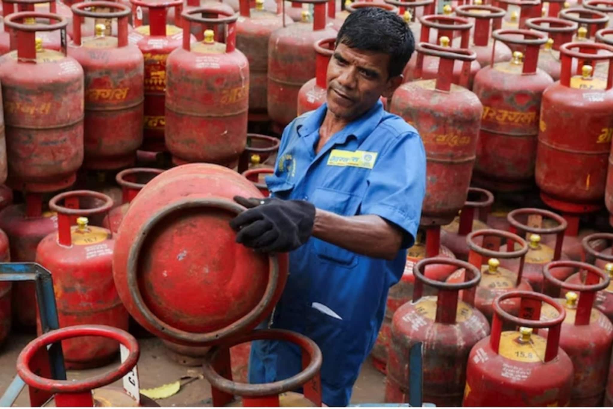 सरकारचं सर्वात मोठं टेन्शन वाढवणारे पाऊल; 14.2 किलोच्या घरगुती सिलेंडरमध्ये मिळणार फक्त इतका गॅस