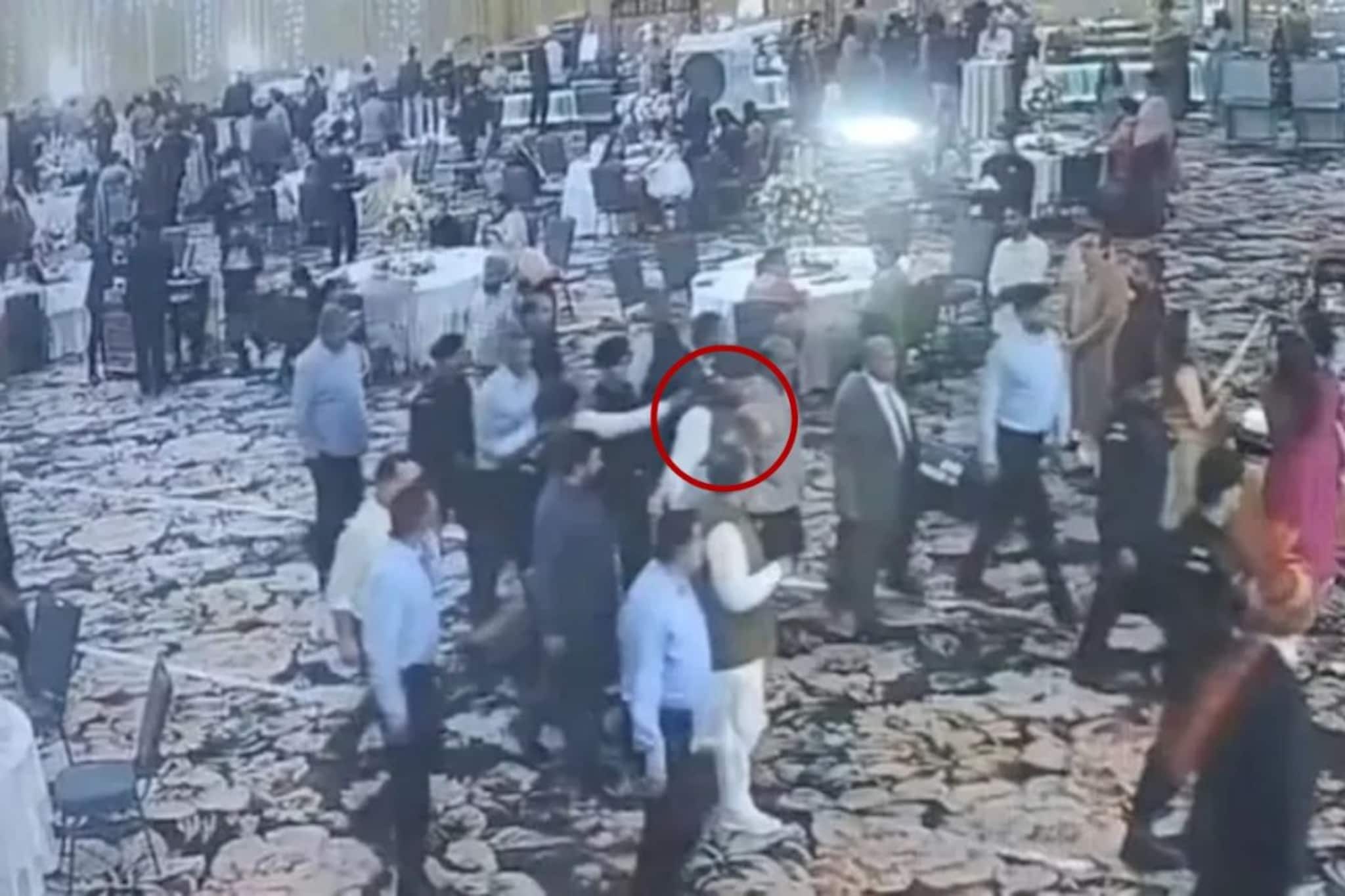 '20 वर्षांपासून मारायचं होतं, आता संधी मिळाली', माजी मुख्यमंत्र्यावर लग्नात गोळीबार, हल्लेखोर कोण?