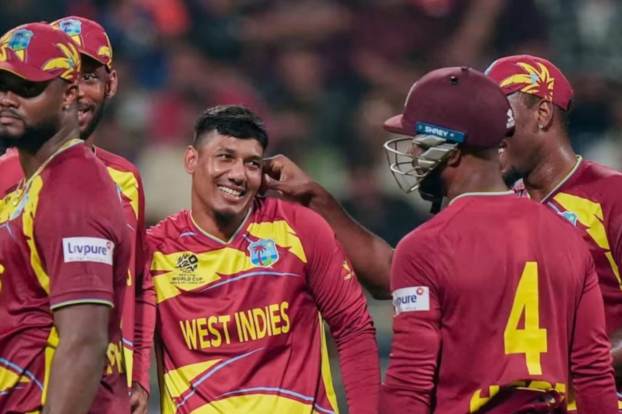 IPL मधून एक कॉल अन् PSL चाच गेम केला... पाकिस्तानची ऑफर धुडकावून वेस्ट इंडिजचा स्टार निघाला! IPL मधून एक कॉल अन् PSL चाच गेम केला... पाकिस्तानची ऑफर धुडकावून वेस्ट इंडिजचा स्टार निघाला!