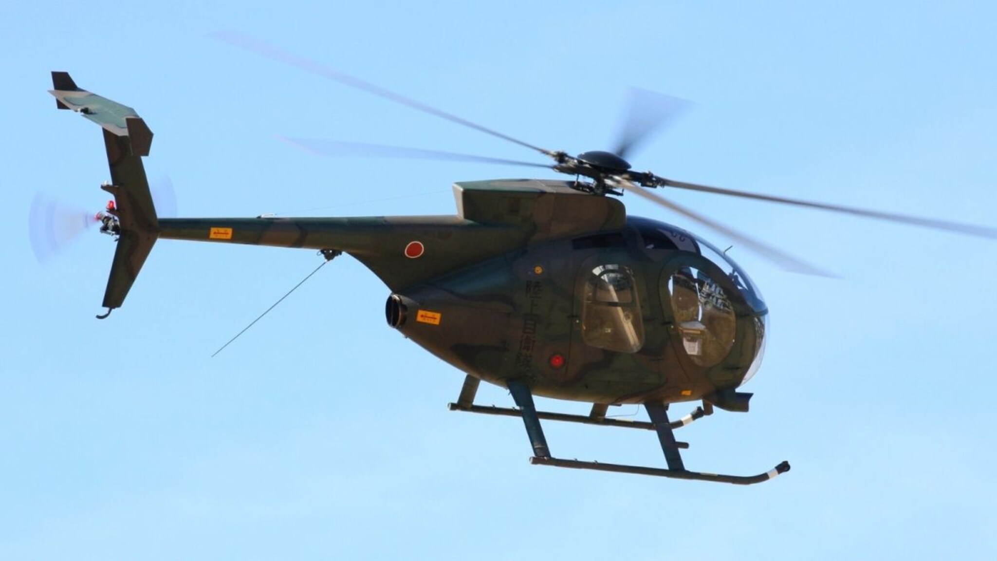 Helicopter Rent : हेलिकॉप्टरचं भाडं किती? लग्नात वधू-वरांच्या एन्ट्रीसाठी हवं असेल तर किती खरंच येतो, काय आहे नियमावली?