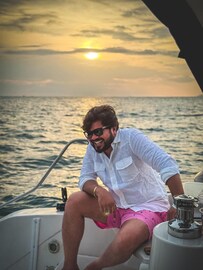 हेमंत ढोमेचा 40 वा बर्थडे, बायको क्षितीची स्पेशल डिमांड! म्हणाली, 'बाकी सगळं होतंय...'