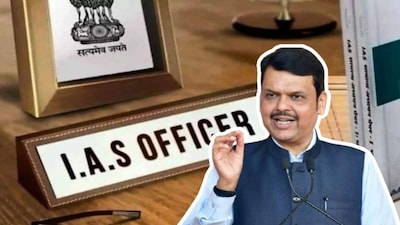 মহারাষ্ট্রে IAS রদবদল: খারাত মামলার মধ্যে ৮ জন সিনিয়র অফিসারের বদলি