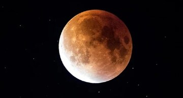 उद्या चंद्रग्रहण! घरातून बाहेर काढा 'या' 6 वस्तू, अन्यथा वाढेल नेगेटिव्हिटी