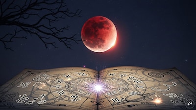 ग्रहणाचा सूतककाळ सकाळी 6 वाजून 20 मिनिटांपासूनच सुरू होणार आहे. ज्योतिषांच्या मते, या चंद्रग्रहणाचा 3 राशींच्या लोकांसाठी मोठा फटका बसू शकतो आणि याचे परिणाम सूतक काळ सुरू होताच दिसू लागतील. कोणत्या राशींनी या काळात जपून राहावं, त्याविषयी जाणून घेऊ.