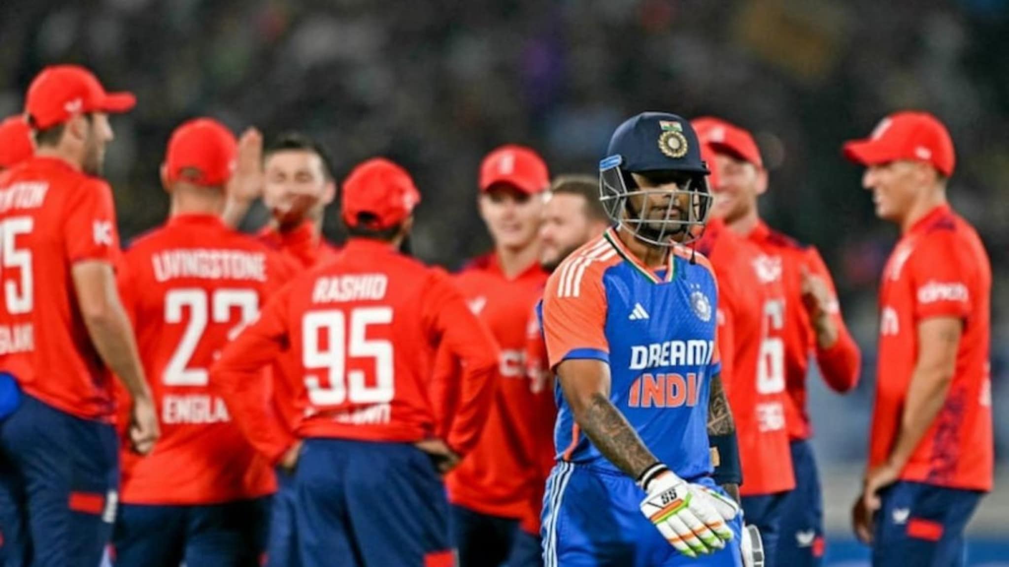 T20 वर्ल्ड कपमध्ये भारत-इंग्लंड पाचव्यांदा भिडणार, इतिहास कुणाच्या बाजूने?