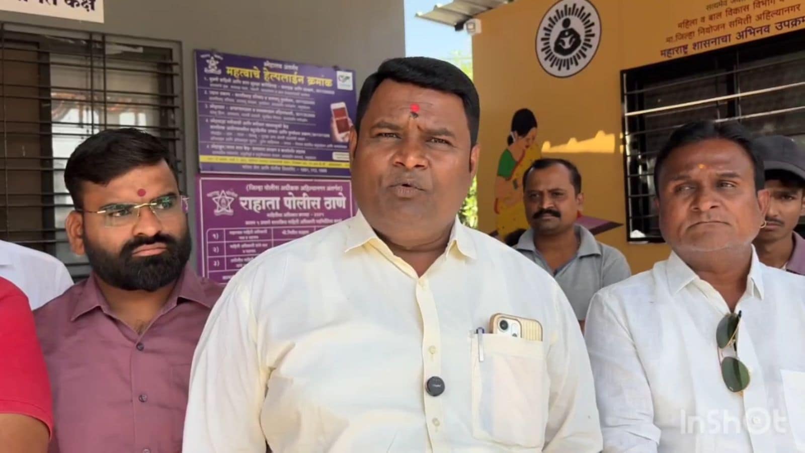 तक्रारदार नगरसेवक दशरथ तुपे