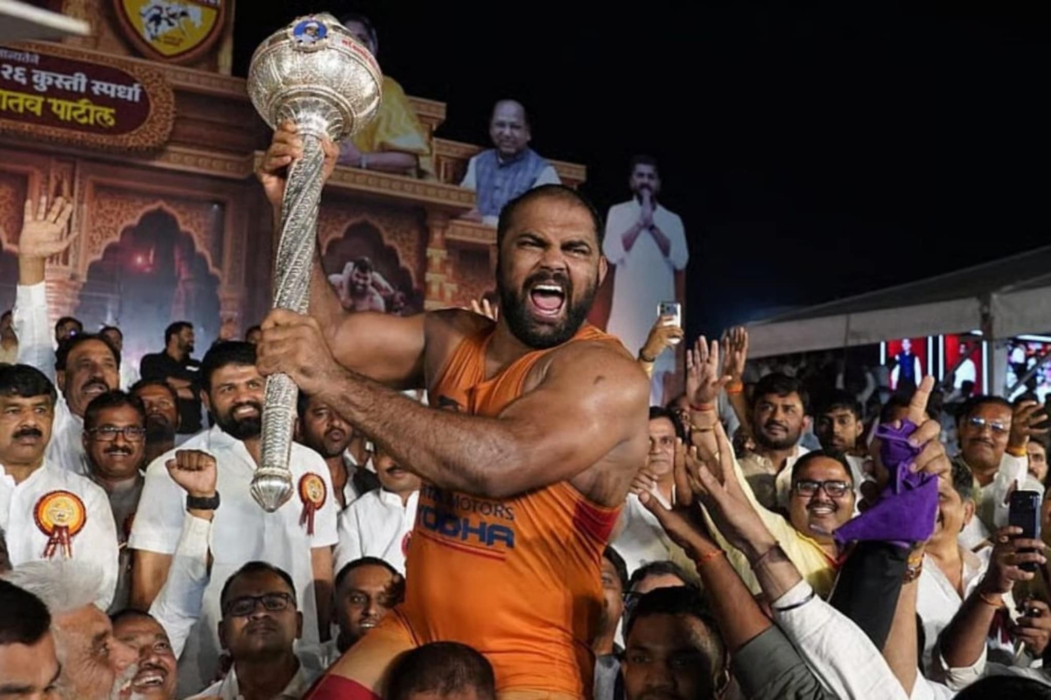  'भावनेच्या भरात मी बोलून गेलो, पण...', 'महाराष्ट्र केसरी' हर्षवर्धनचा दुसरा मोठा निर्णय, कुस्तीप्रेमींमध्ये आनंदाचे वातावरण 