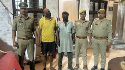 सुट्टी रिजेक्ट केल्याने तळपायाची आग मस्तकात गेली, केबिनमध्ये घुसून मॅनेजरचा मर्डर!