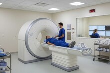 इराण युद्धाचा थेट फटका तुमच्या 'MRI' ला? भारताची आरोग्य सेवा धोक्यात; काय आहे War चं 'मेडिकल' कनेक्शन?