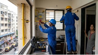 गॅस पाईपलाईन हवी का? मुंबईत सुरू आहे मोठा स्कॅम, सापळा पाहून पोलीसही चक्रावले! (AI Generated Image)