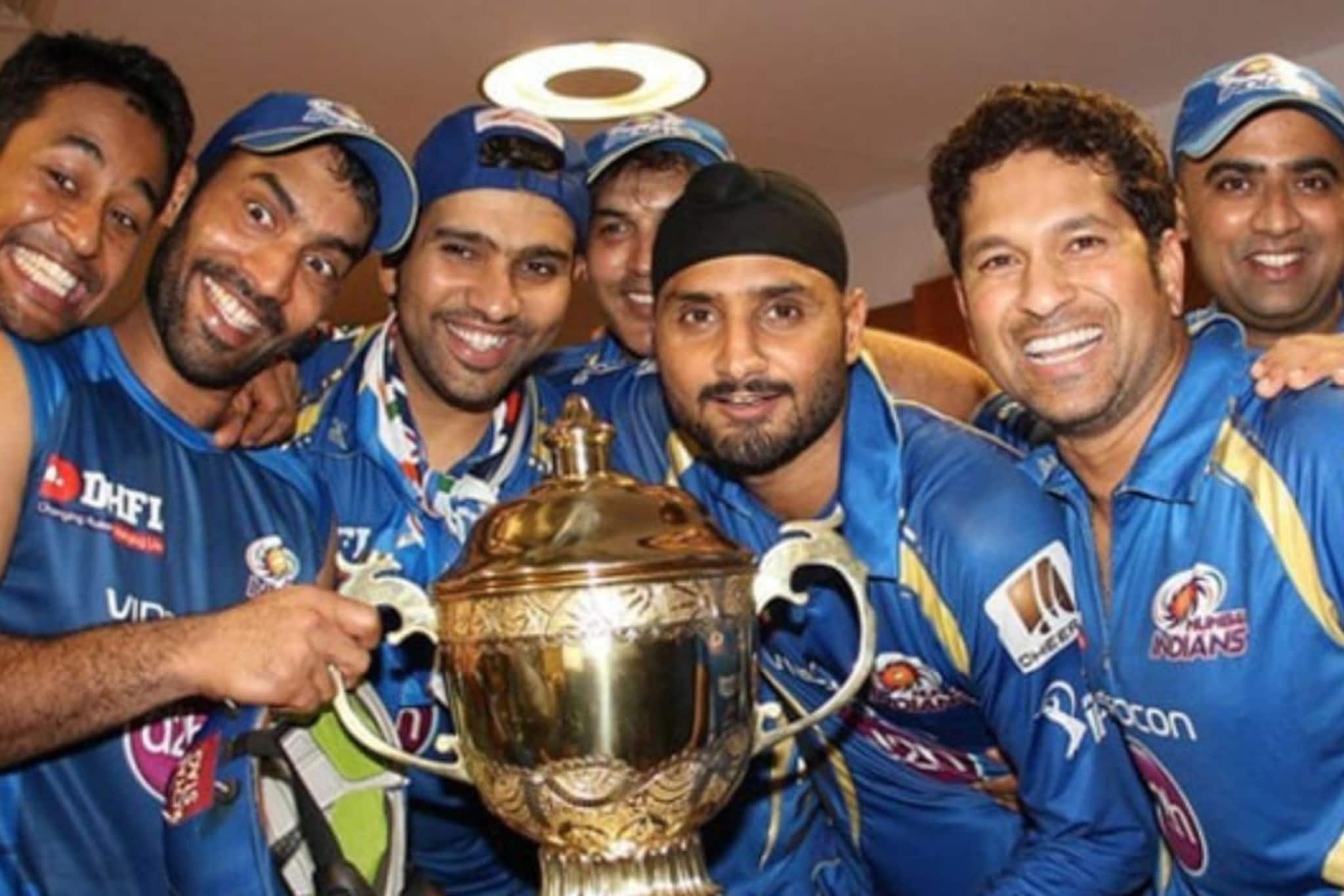 रोहितला जिंकवून दिली पहिली IPL ट्रॉफी, मुंबईचे ते 11 खेळाडू सध्या काय करतात?