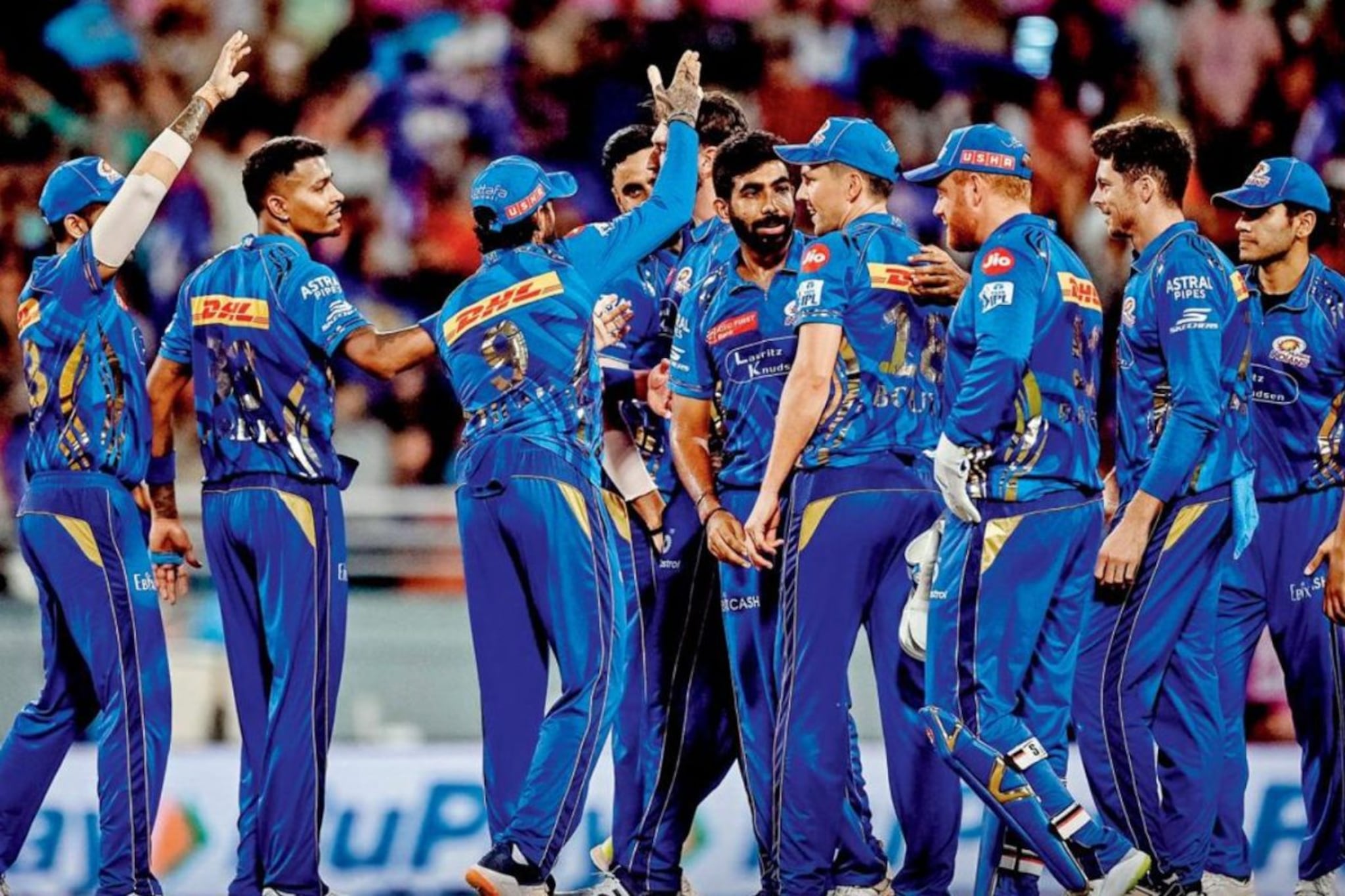 मॅचच्या 24 तासआधी मुंबई इंडियन्सला वॉर्निग, दिग्गज खेळाडूने मोठी चूक दाखवली मॅचच्या 24 तासआधी मुंबई इंडियन्सला वॉर्निग, दिग्गज खेळाडूने मोठी चूक दाखवली