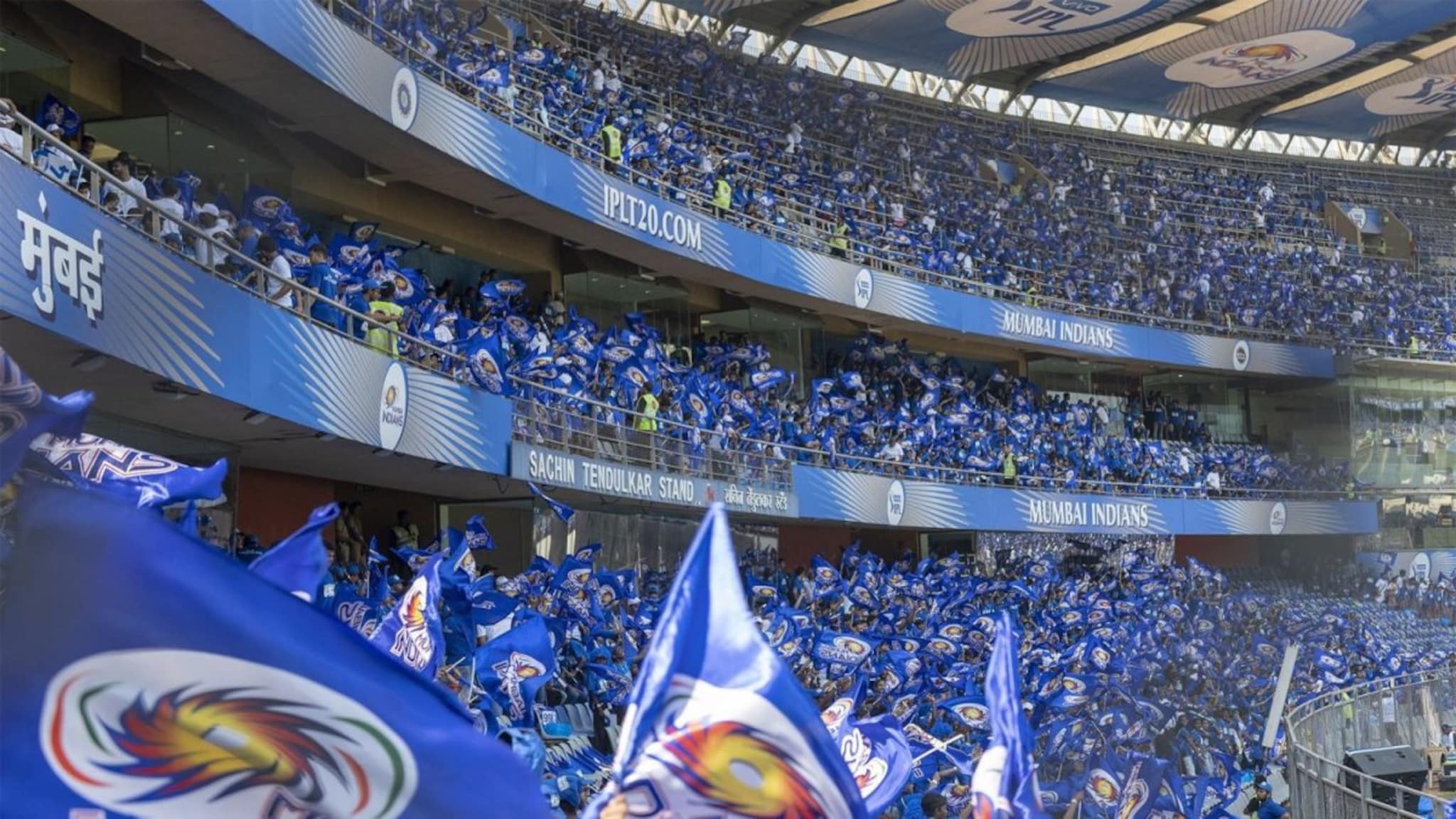 मुंबईतील IPL च्या सामन्याआधी स्टेडियम परिसरात ट्रॅफिक अलर्ट, पर्यायी मार्ग कोणते?