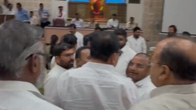 Ahilyanagar Corporator Expelled Over Chhatrapati Shivaji Maharaj Remarks; Chaos Erupts