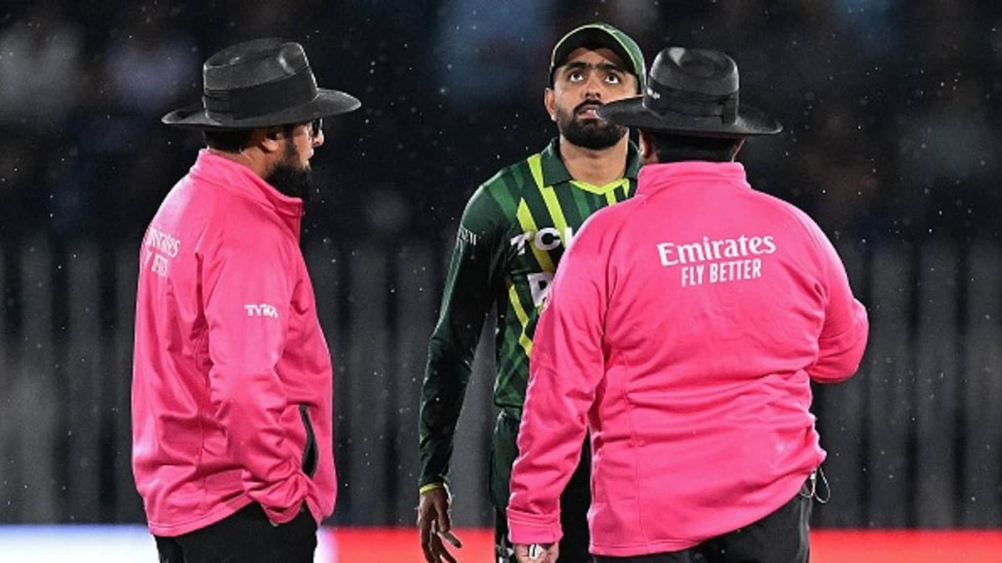 Pakistan : लाज खेळाडूंनी घालवली, पण बळी 'अंपायर'चा गेला, T20 वर्ल्ड कपनंतर पाकिस्तान क्रिकेटमध्ये नवा ड्रामा!