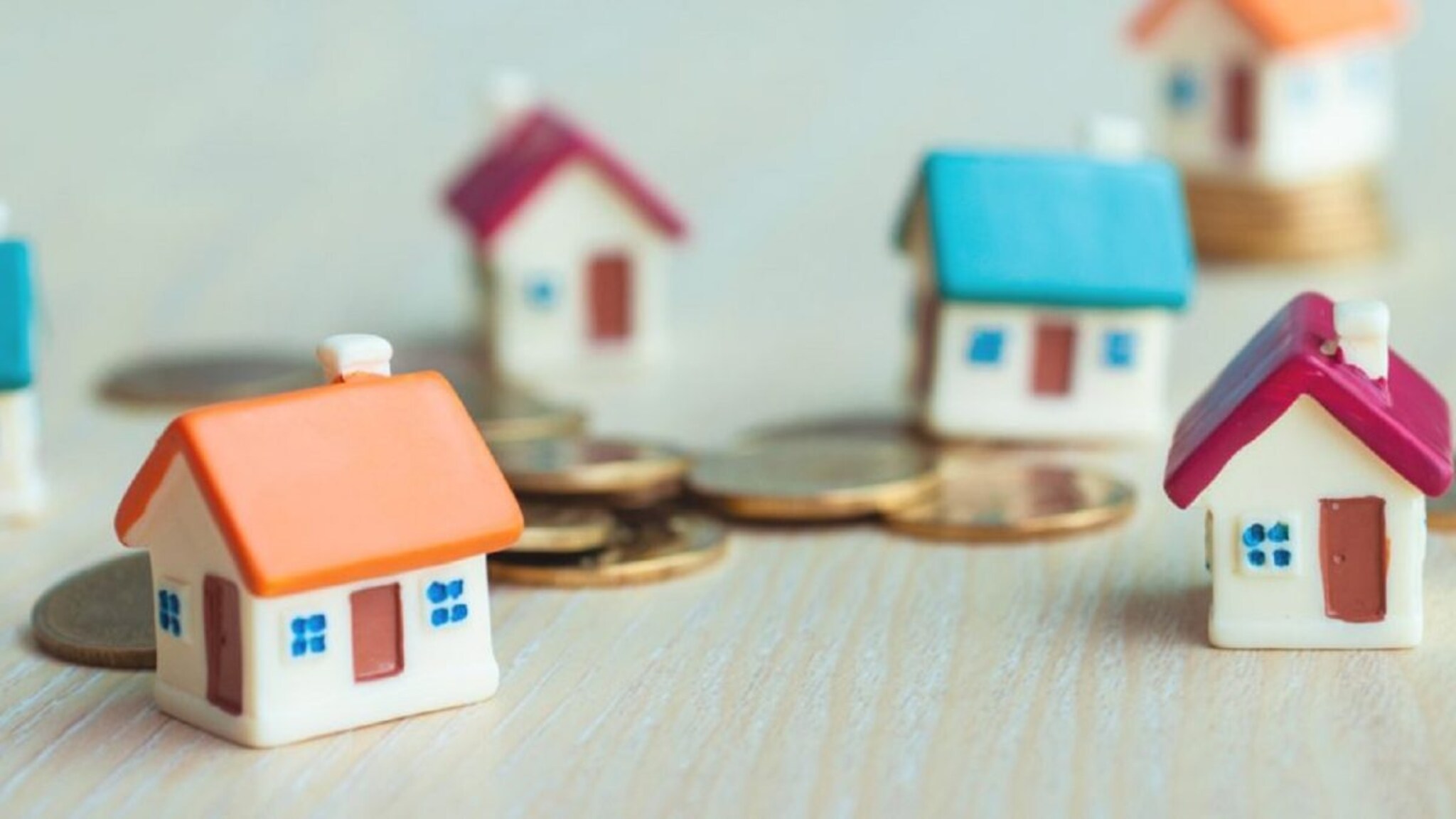 मजबूत घर बांधण्याचं स्वप्न होईल पूर्ण! सरकारच्या'आवास योजने'तून थेट अकाउंटमध्ये येतील पैसे 