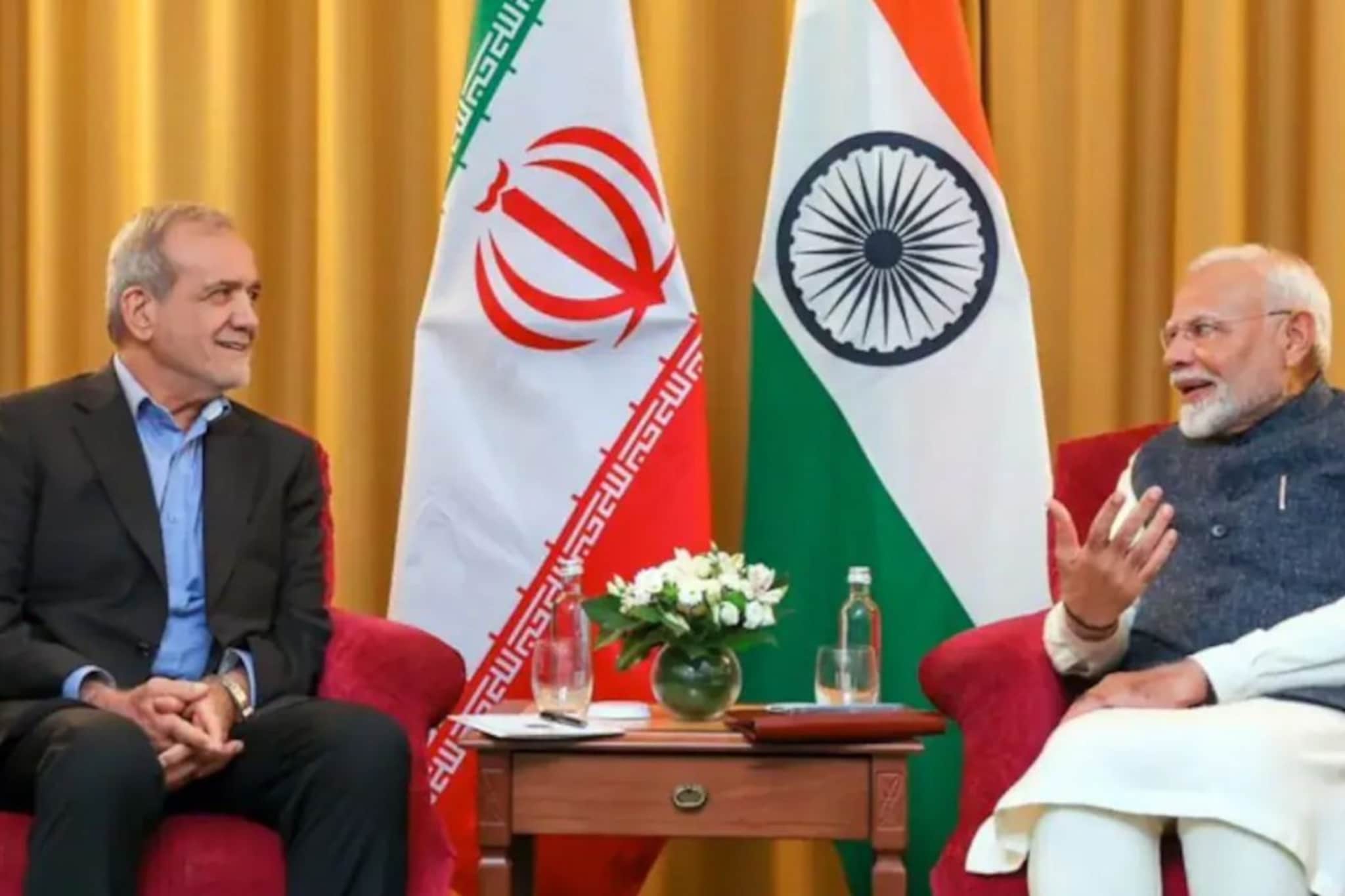 'भारतीयांच्या सुरक्षा अन् उर्जा वाहतूक सर्वोच्च प्राधान्य', PM मोदींचा इराणच्या राष्ट्रपतींना फोन!