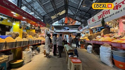 पुण्यातील 95 वर्षांचे ऐतिहासिक बोंबील मार्केट: खवय्यांचे आजही आवडते ठिकाण!