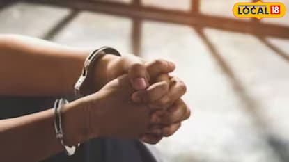 अवघ्या 48 तासांत बेड्या (प्रतिकात्मक फोटो) अवघ्या 48 तासांत बेड्या (प्रतिकात्मक फोटो)