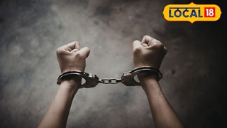 पोलिसांनी तिघांना बेड्या ठोकल्या (प्रतिकात्मक फोटो)