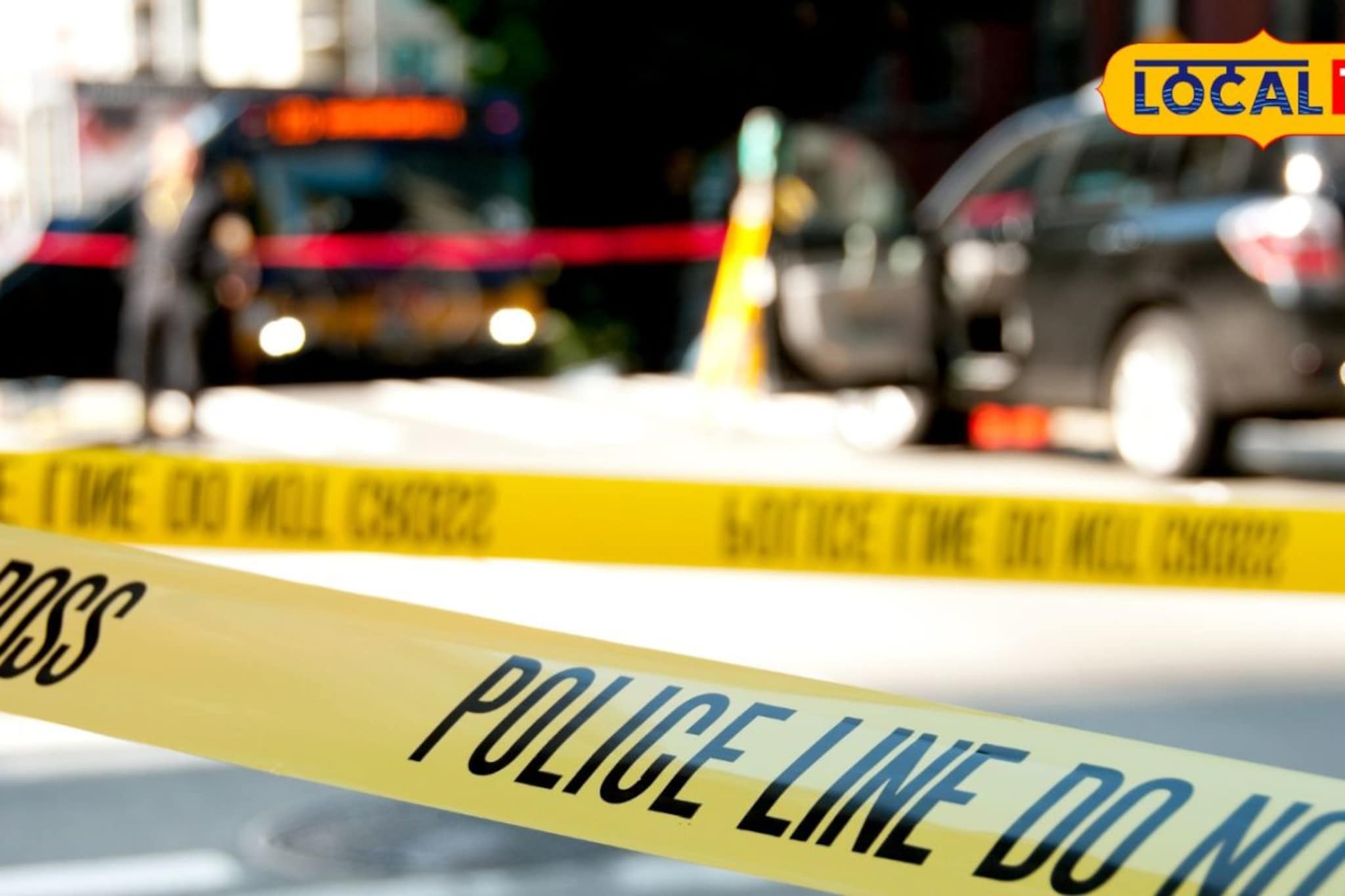 पांढरी कार आली; महिलेनं सिगारेट विक्रेत्याची कॉलर पकडली, कारसोबत फरफटत नेलं अन्...