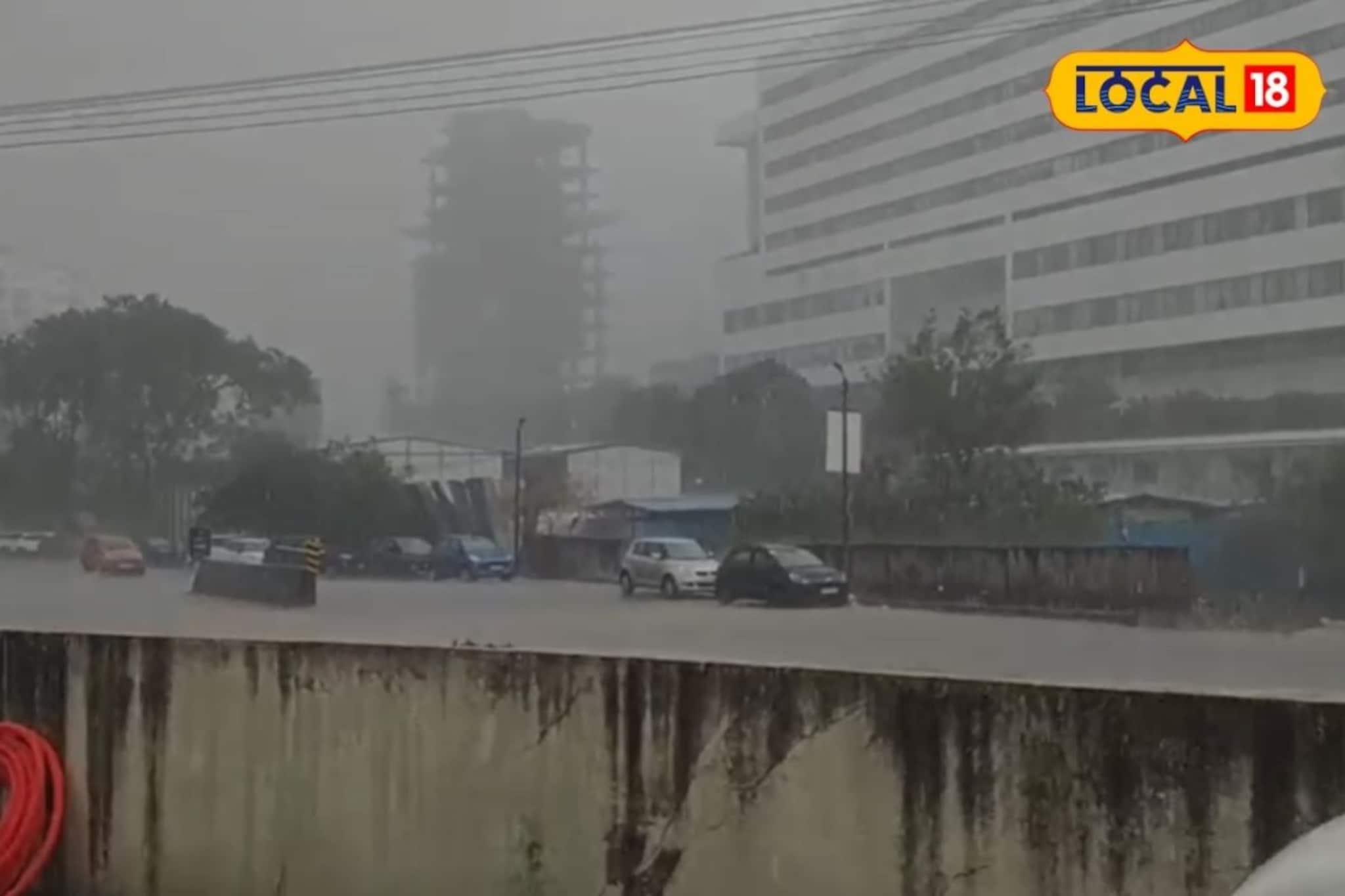 रणरणत्या उन्हात पुण्यात पावसाळा, कुठे साचलं पाणी तर कुठे गारपीट? पण असं का घडलं? रणरणत्या उन्हात पुण्यात पावसाळा, कुठे साचलं पाणी तर कुठे गारपीट? पण असं का घडलं?