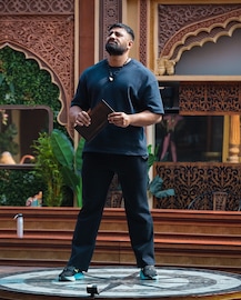 The 50 मध्ये दणकून खेळला, बाहेर येताच हॉस्पिटल गाठलं; रजत दलालला नेमकं झालं काय?