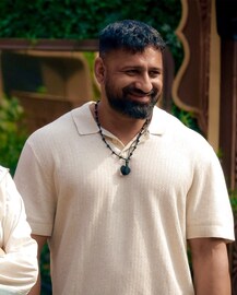 Bigg Boss फेम रजत दलालने गुपचूप गंगाकिनारी बांधली लग्नगाठ, कोण आहे त्याची बायको?