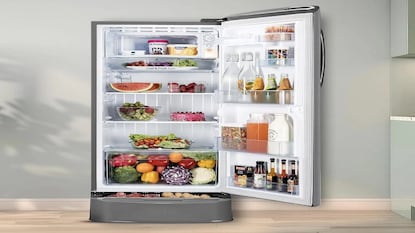 रेफ्रिजरेटर रेफ्रिजरेटर