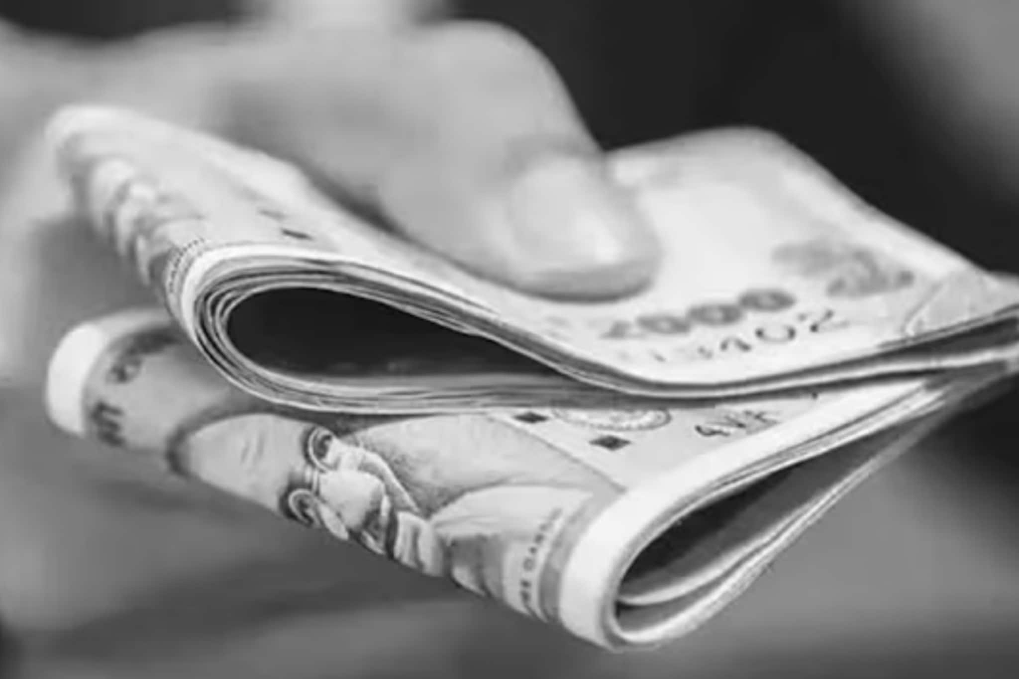 8व्या वेतन आयोगावर मोठी घोषणा, या तारखेपासून नवा पगार सुरू; थकबाकीसह मिळणार वाढीव सॅलरी