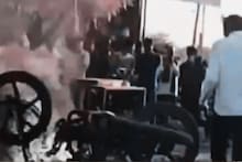 पेट्रोल न मिळाल्यामुळे तरुणाला आलं टेन्शन, दारूच्या नशेत दुचाकी रस्त्यावर पेटवली, छ.संभाजीनगरमधला VIDEO