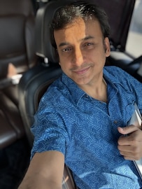 अभिनेता संकर्षण कऱ्हाडेच्या घरी Good News! चिमुकल्या पाहुण्याचं आगमन, नाव ट्रेंडपेक्षा एकदमच वेगळं अभिनेता संकर्षण कऱ्हाडेच्या घरी Good News! चिमुकल्या पाहुण्याचं आगमन, नाव ट्रेंडपेक्षा एकदमच वेगळं