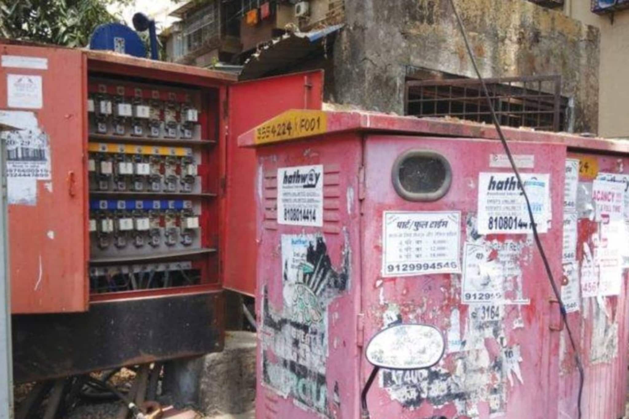 डोंबिवली सुन्न! खेळायला गेलेला लेक घरात परतलाच नाही, उघड्या फीडर पिलरचा धक्का लागून चिमुकल्या कृष्णाचा मृत्यू