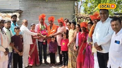 खेत मजदूर के बेटे भीकन रोजेकर ने UPSC में 892वीं रैंक हासिल की.