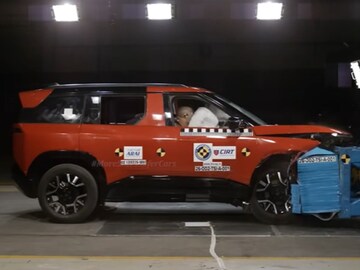 Tata ची आणखी एक SUV निघाली टँकसारखी दणकट, मिळाले 5 स्टार सेफ्टी रेटिंग; शोरूम बाहेर लागल्या रांगा