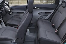 Car: फॅमिलीची सुरक्षाही महत्त्वाची! Tata चा छोटा टँक, 28 किमी मायलेज अन् किंमत 4.57 पासून