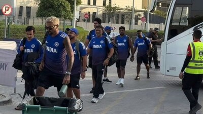 सेमी फायनलसाठी टीम इंडिया मुंबईमध्ये, पण... चंद्रग्रहण सुरू होताच काय केलं? वानखेडेवरून मोठी अपडेट!