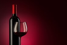 Wine : महाराष्ट्राच्या हवामानात वाईन पिणे सुरक्षित आहे का? तुमच्याही मनात प्रश्न असेल तर हा Video पाहाच