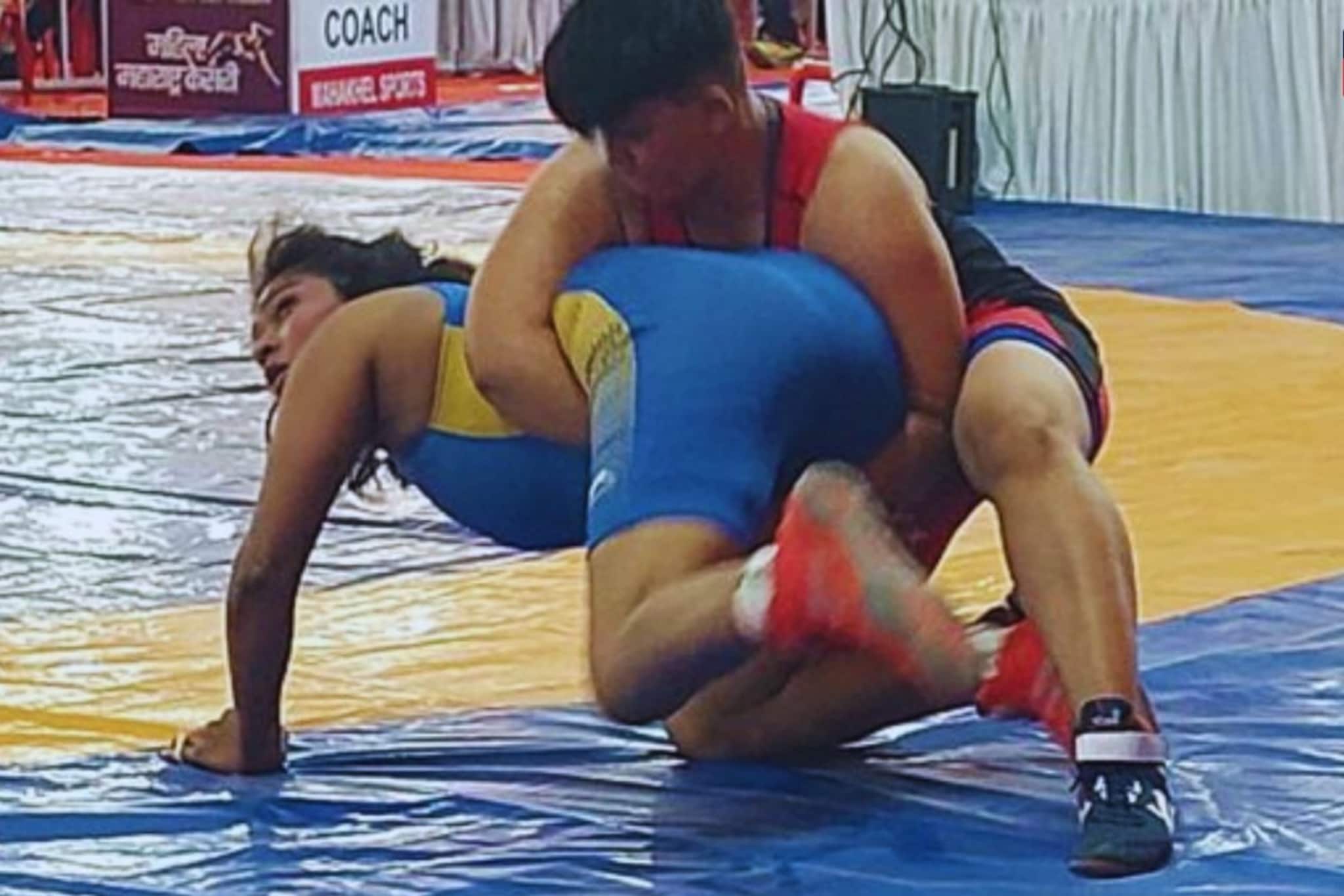 Women Maharashtra Kesari 2026 : कोण होणार चौथी महिला महाराष्ट्रात केसरी? अपेक्षा पाटील की सृष्टी भोसले? आज फायनल थरार