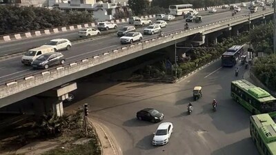 মুম্বাইয়ে সিনেমা দেখে ফেরার পথে 'হিট অ্যান্ড রান' দুর্ঘটনা, গুরুতর আহত ব্যক্তি