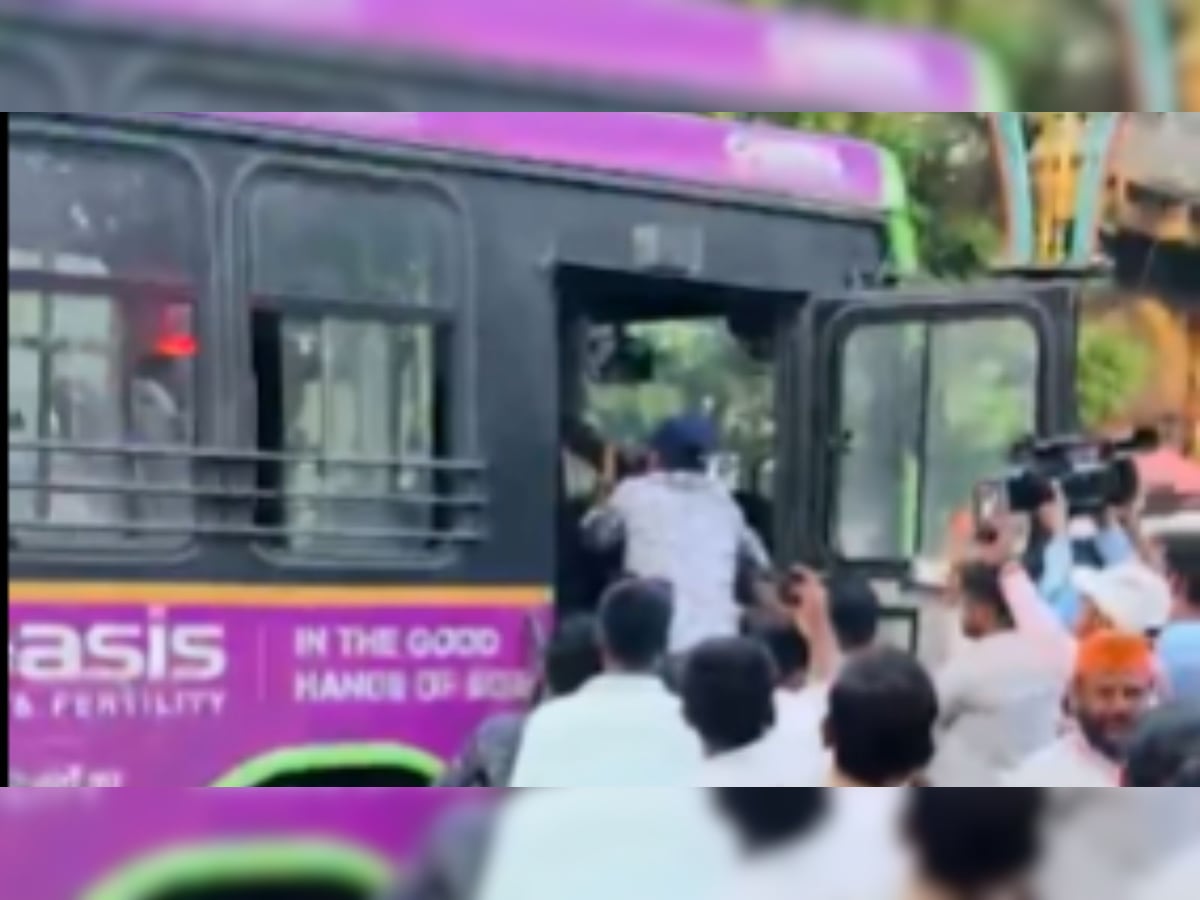 पुण्यात चक्क बस चोरून सुसाट पळवली