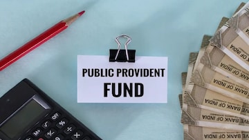 PPF मध्ये पैसे गुंतवल्यास सुरक्षा मिळते, पण ही स्किम खरंच तुमच्यासाठी बेस्ट? जाणून घ्या सत्य 