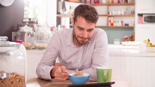 असं बनवा हाडं मजबूत करणारं सॅलड.. 