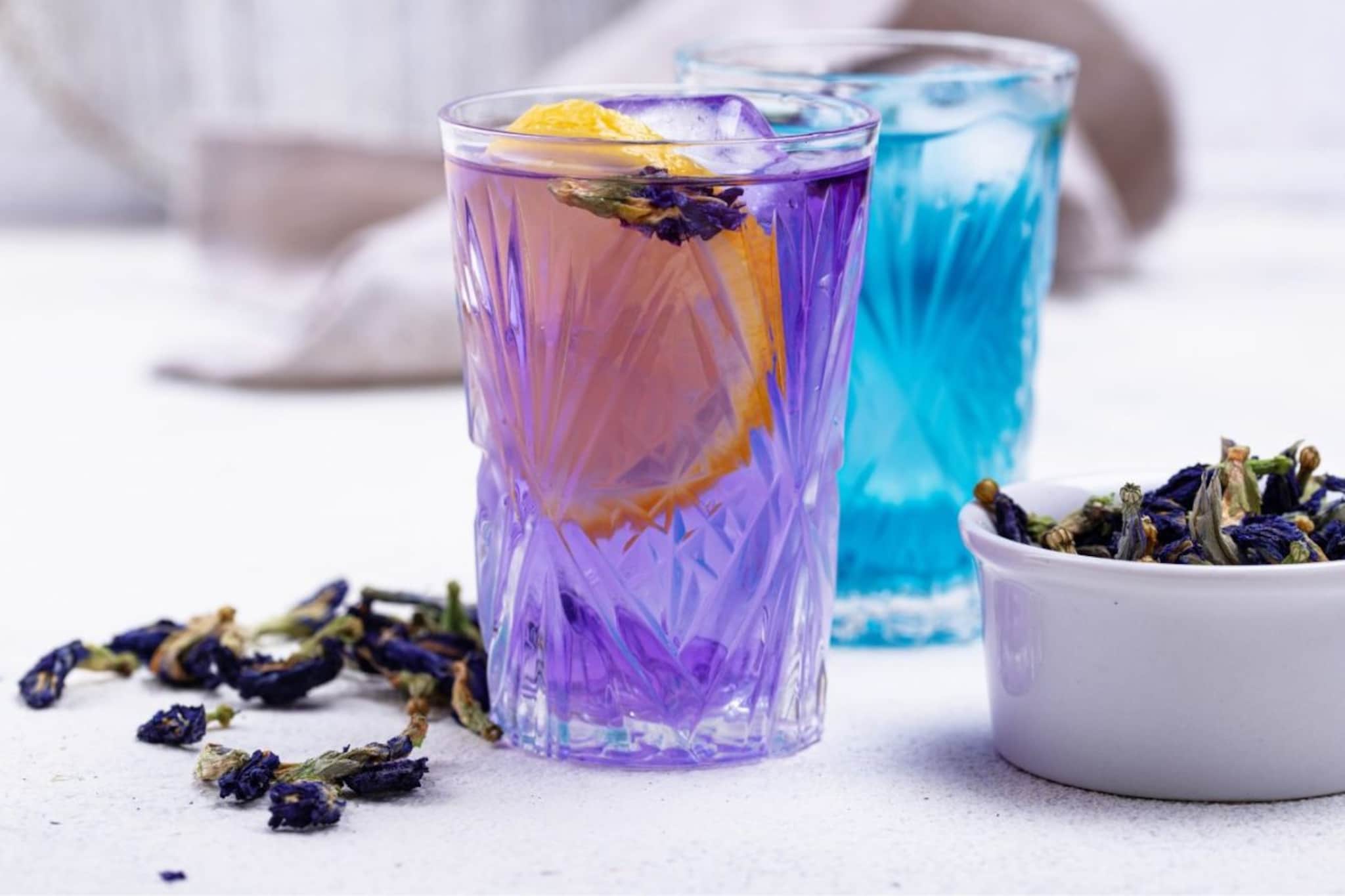 'हे' निळं कुलिंग ड्रिंक तुम्हाला उन्हाळ्यातही ठेवेल फ्रेश! दिसायला आणि चवीला आहे एक नंबर 