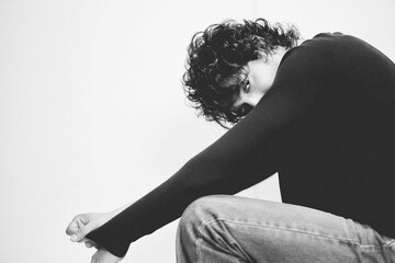 पहिली फिल्म पाहून थिएटरमध्ये ढसाढसा रडले प्रेक्षक, त्या अभिनेत्याची आता दुसरी फिल्म; दाखवली झलक, ओळखलंत का?