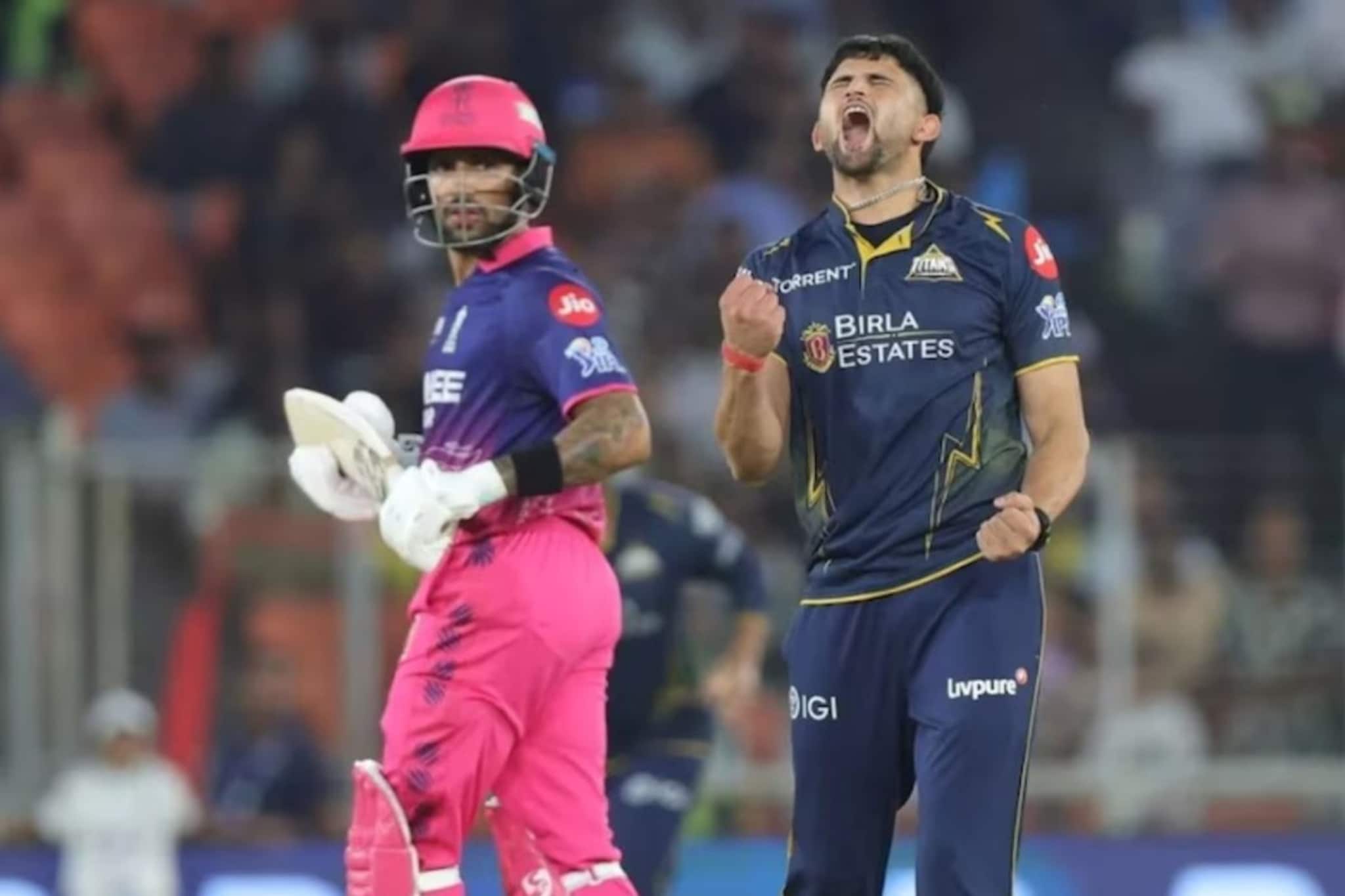 भारतीय खेळाडूने टाकला आयपीएलमधला फास्टेस्ट बॉल, ध्रुव जुरेलची बॅटही थरथरली! भारतीय खेळाडूने टाकला आयपीएलमधला फास्टेस्ट बॉल, ध्रुव जुरेलची बॅटही थरथरली!