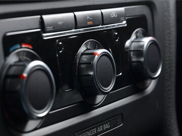 बर्फासारखी गार होईल Car! कुलिंग होत नसेल तर फक्त करा एवढंच काम, 99 टक्के लोक करता ही चूक! 