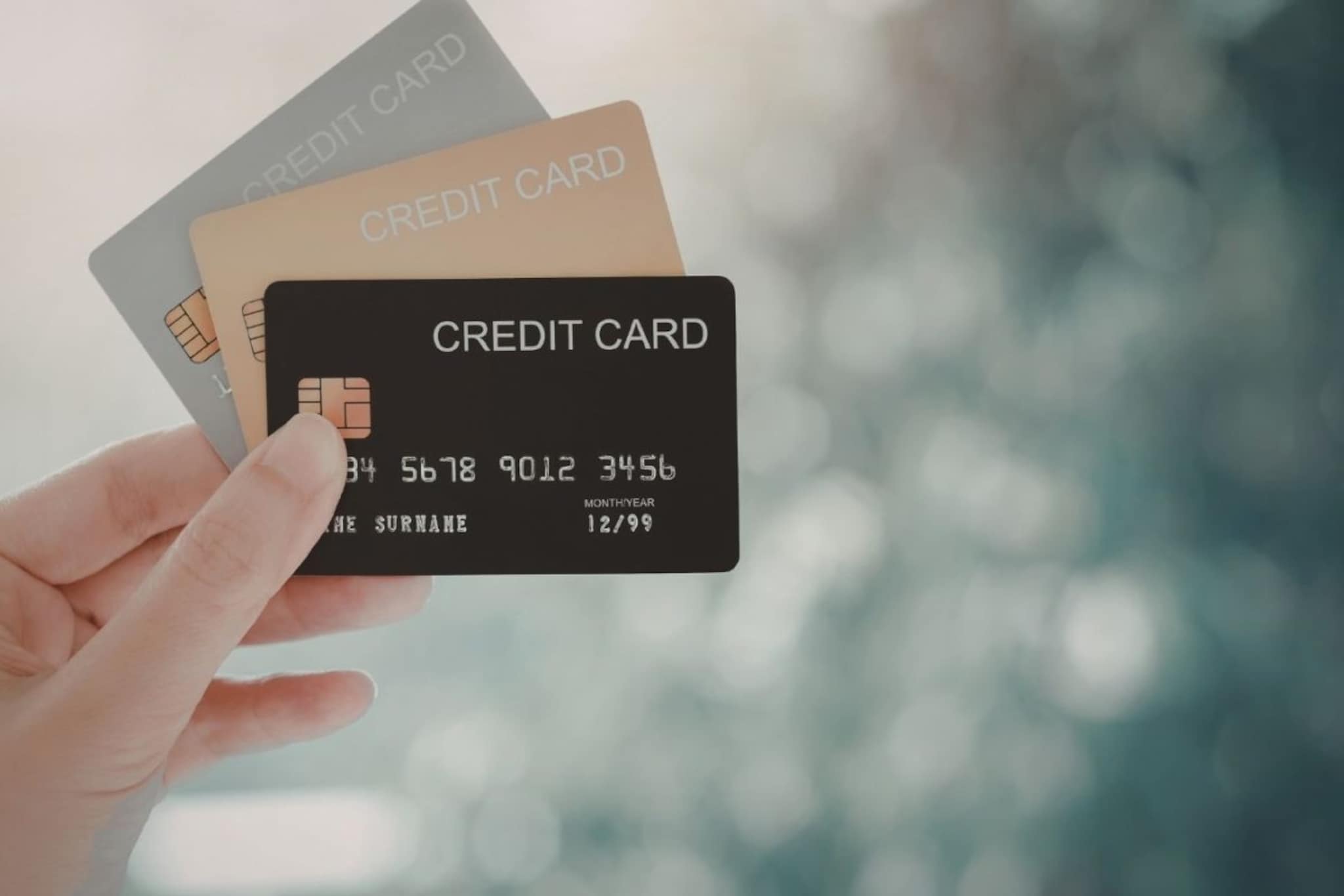 Credit Card वापरणाऱ्या व्यक्तीचा मृत्यू झाला तर बिल कोण भरतं? घरच्यांवर येते का जबाबदारी? जाणून घ्या बँकेचे 'हे' नियम Credit Card वापरणाऱ्या व्यक्तीचा मृत्यू झाला तर बिल कोण भरतं? घरच्यांवर येते का जबाबदारी? जाणून घ्या बँकेचे 'हे' नियम