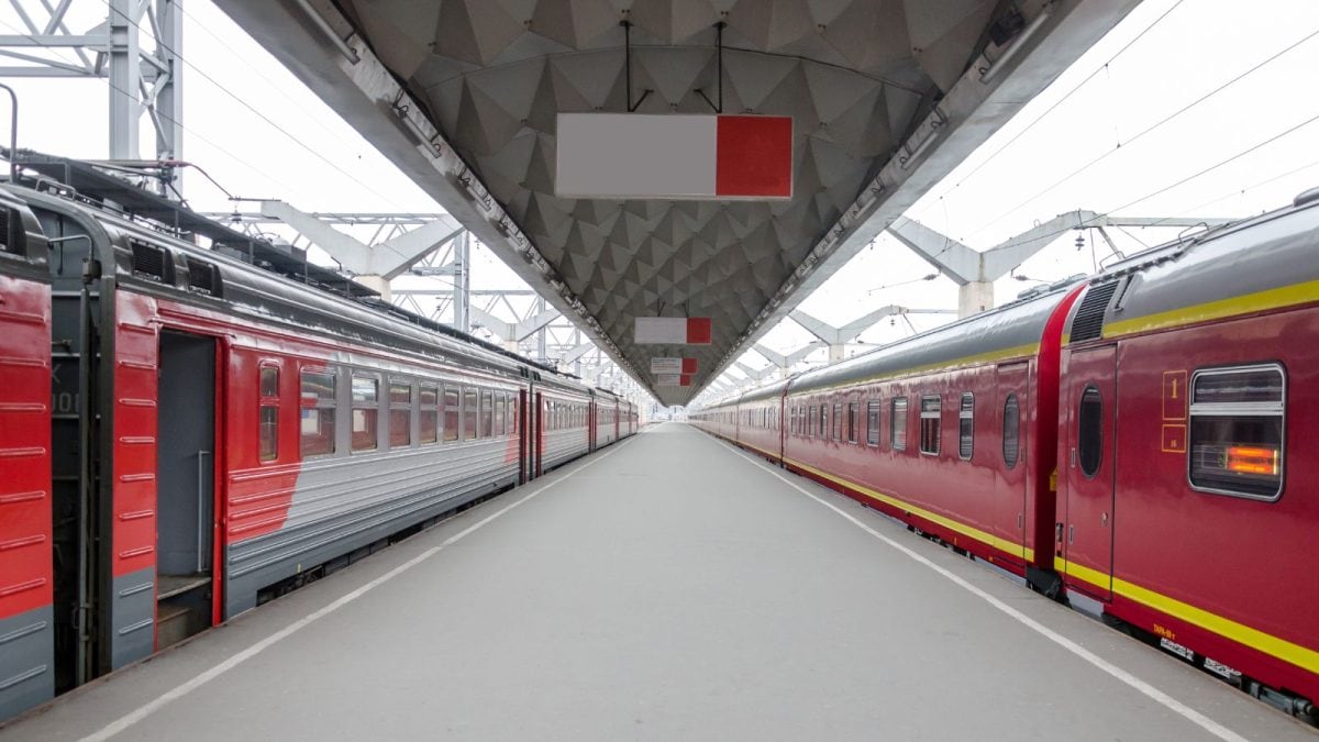 Indian Railway : ट्रेनमधील H1 कोच म्हणजे काय? यात कोणत्या सुविधा मिळतात ...